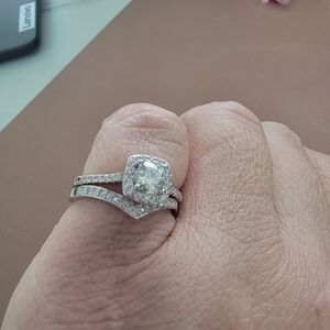 Elegant Silver Diamond Wedding Ring Set